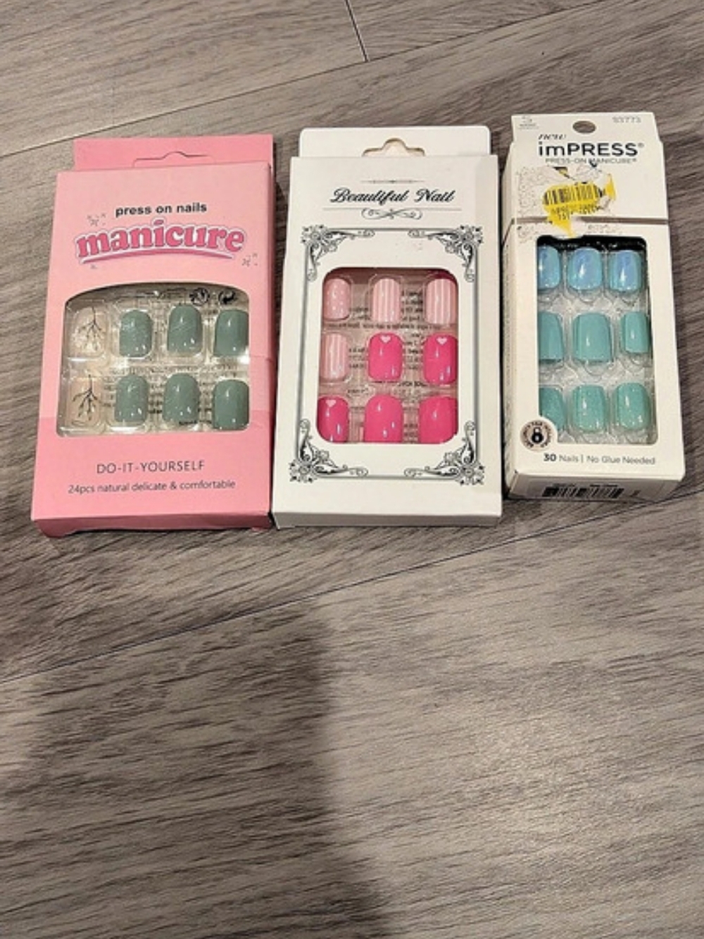 Press-On Manicure (Assorted Set of 3) NEW